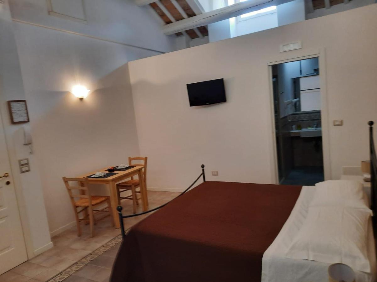 ヴァスト In Piazzetta Bed & Breakfast エクステリア 写真